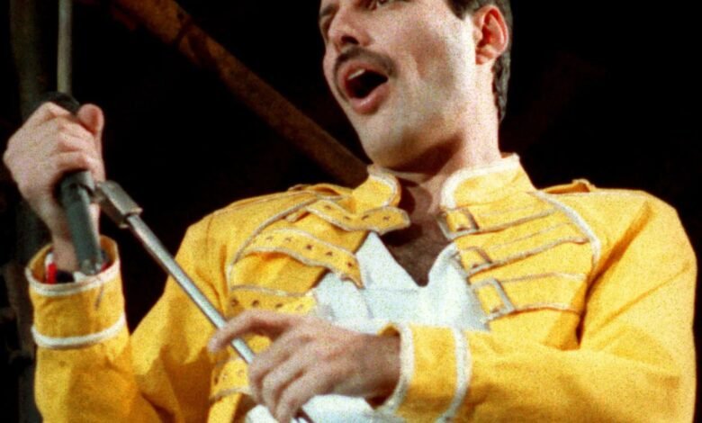 how old was freddie mercury when he died
